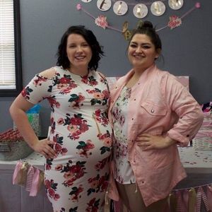 Meet your Posher, Elia